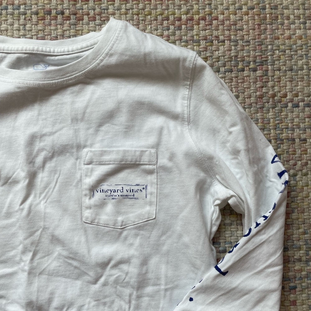 white Vineyard Vines long sleeve shirt womens xs